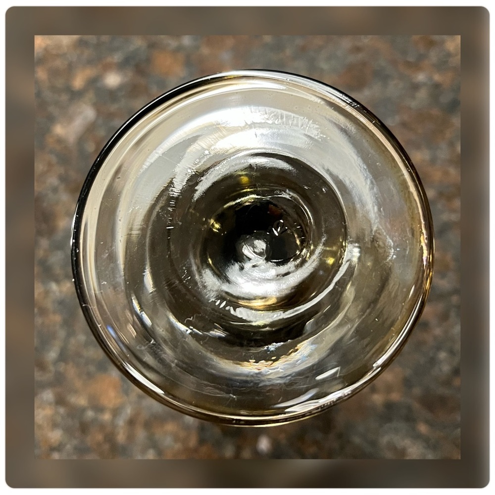 Luminarc?-Set of Four Optic Swirl Platinum Rimmed Smokey Iridescent Wine Glasses - Picture 5 of 5